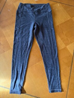 Victoria's Secret Heathered Purple Women’s Active Leggings.